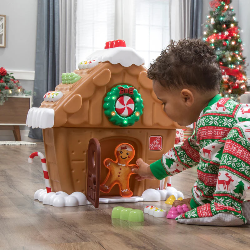 Noël & Co. Kids Christmas Tree & Gingerbread House